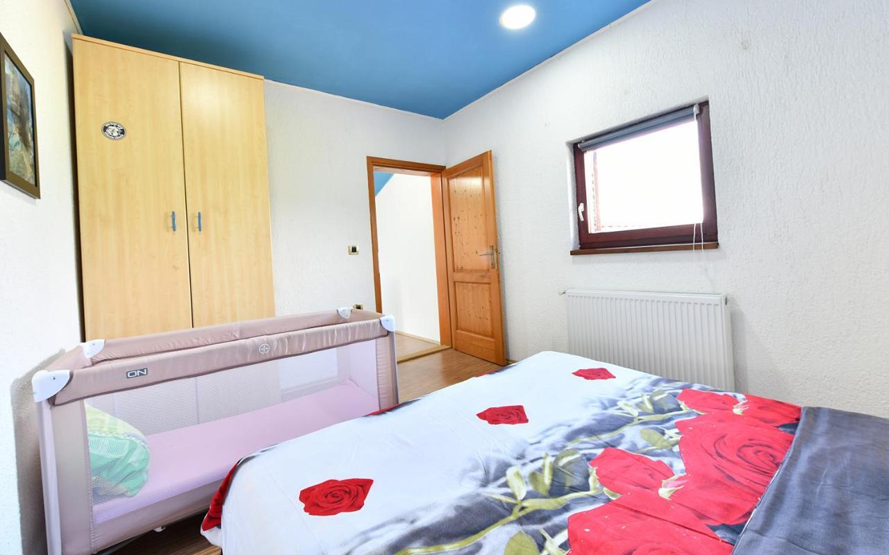 Natura Hause Rakovica Esterno foto